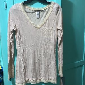 Diane Von Furstenberg long sleeve lace top** PRICE DROP ALERT**